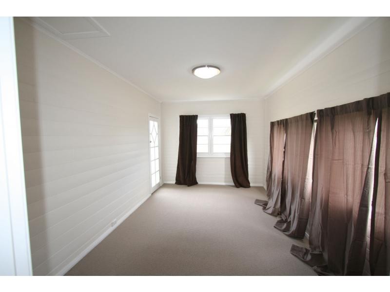 68 Anzac Avenue, Cessnock NSW 2325