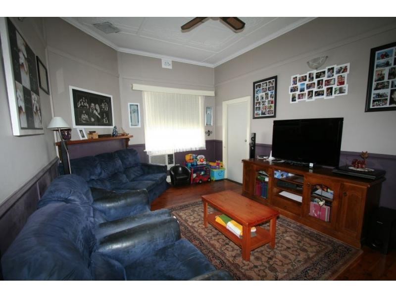 35 Church Street, Cessnock NSW 2325