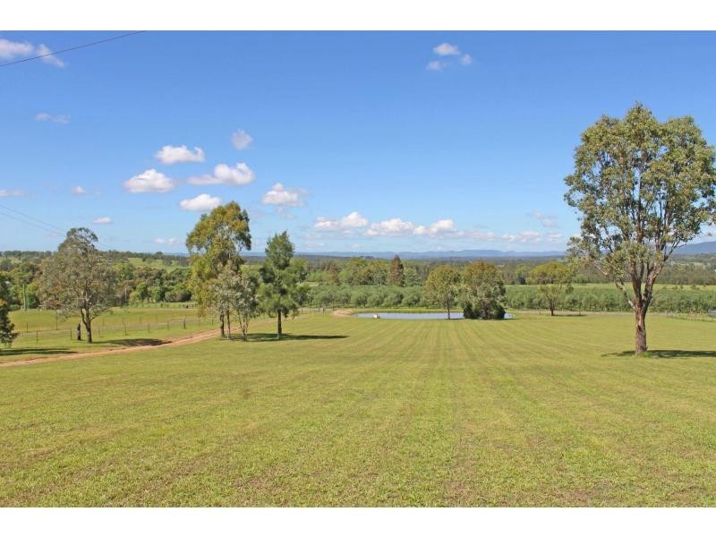 350 Talga Road, Lovedale NSW 2325