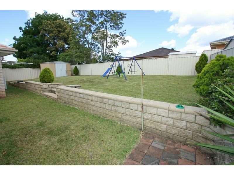 15 Cabernet Grove, Cessnock NSW 2325