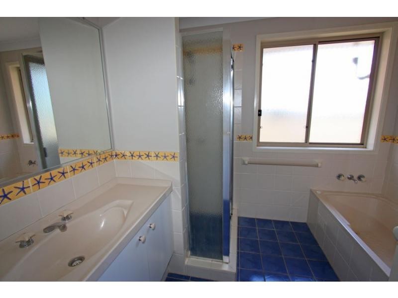 15 Cabernet Grove, Cessnock NSW 2325