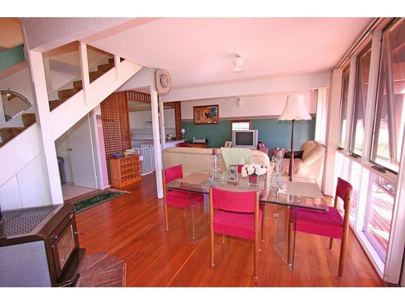 36 Rugby Street, Ellalong NSW 2325