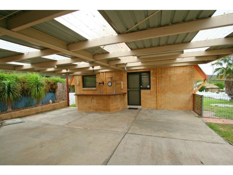 36 Rugby Street, Ellalong NSW 2325
