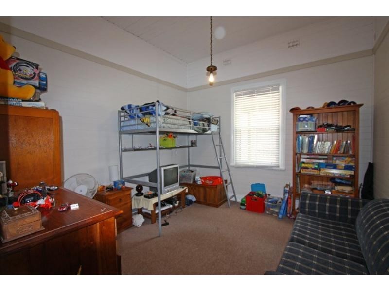 10 George Street, Cessnock NSW 2325