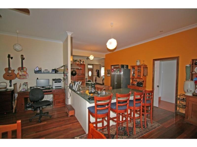 37 Mount View Road, Cessnock NSW 2325