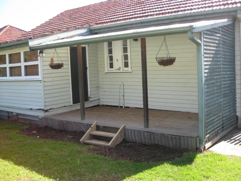 3 Wollombi Road, Cessnock NSW 2325