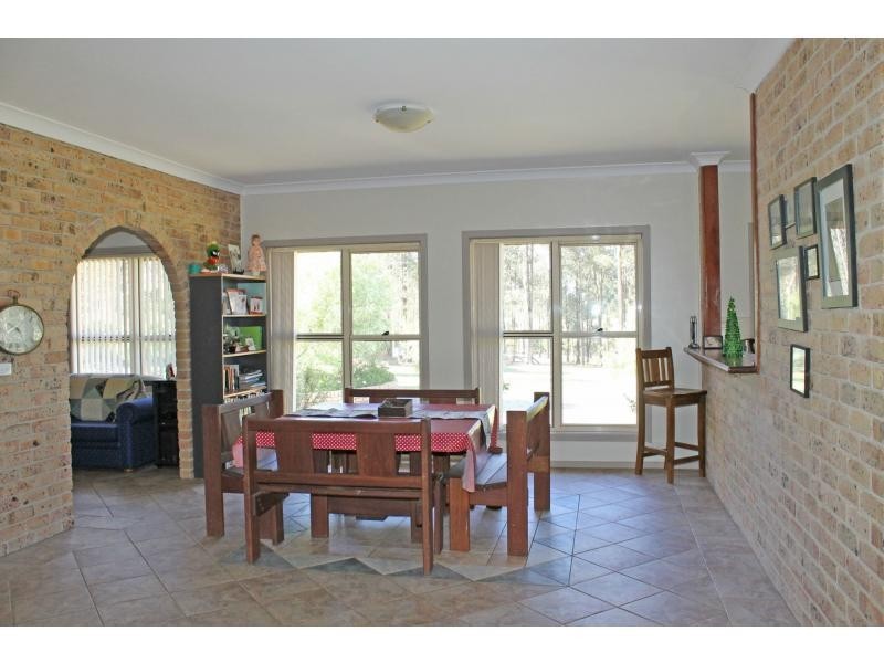 102 Olsen Road, Lovedale NSW 2325