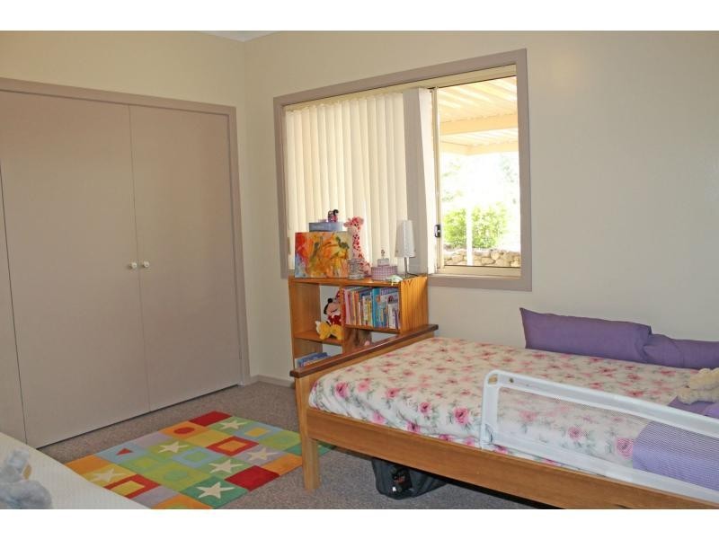 102 Olsen Road, Lovedale NSW 2325