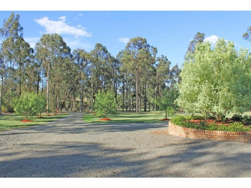 102 Olsen Road, Lovedale NSW 2325