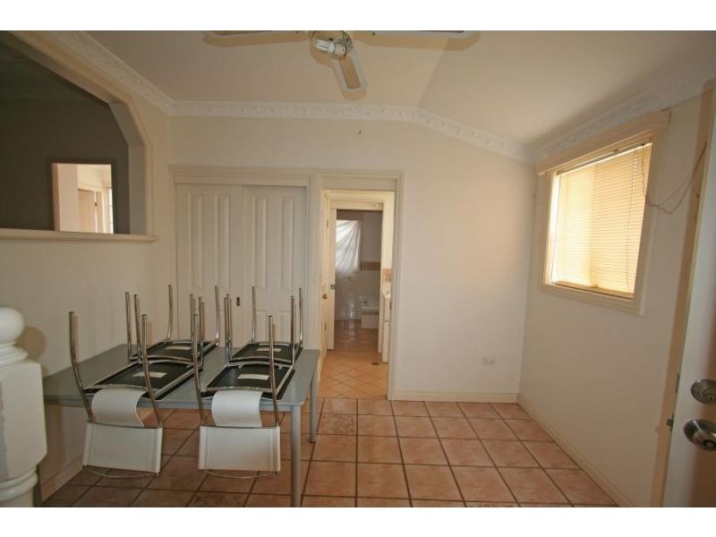 15 Regent Street, Cessnock NSW 2325