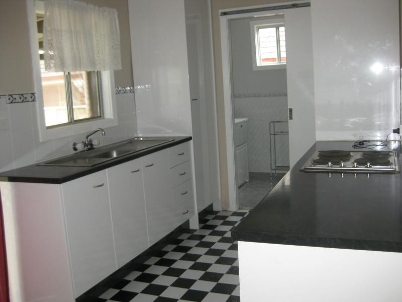 15 Adelaide Street, Paxton NSW 2325