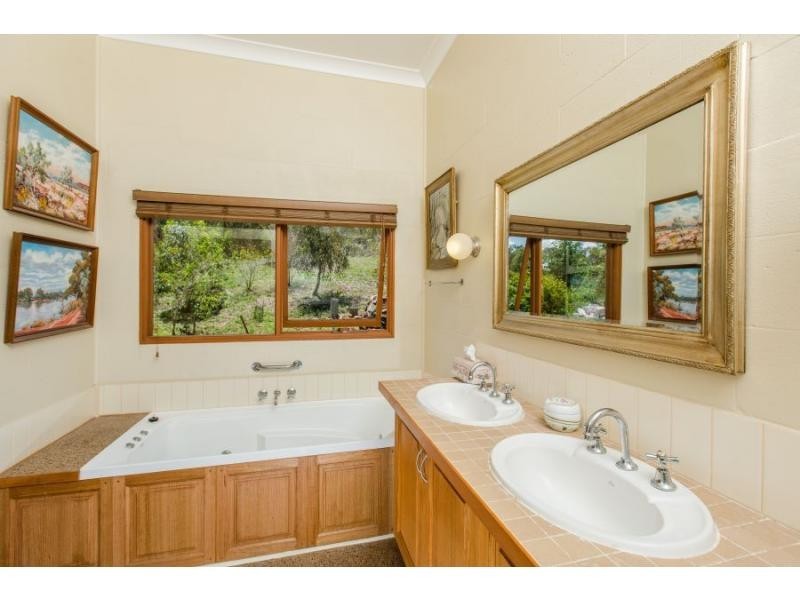 1722 Maitland Vale Road, Lambs Valley NSW 2335