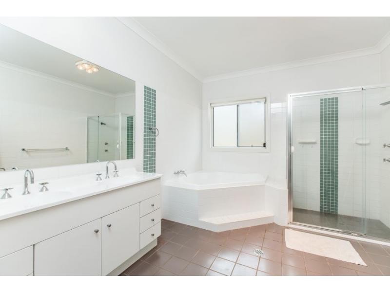 14 Hanwood Road, North Rothbury NSW 2335