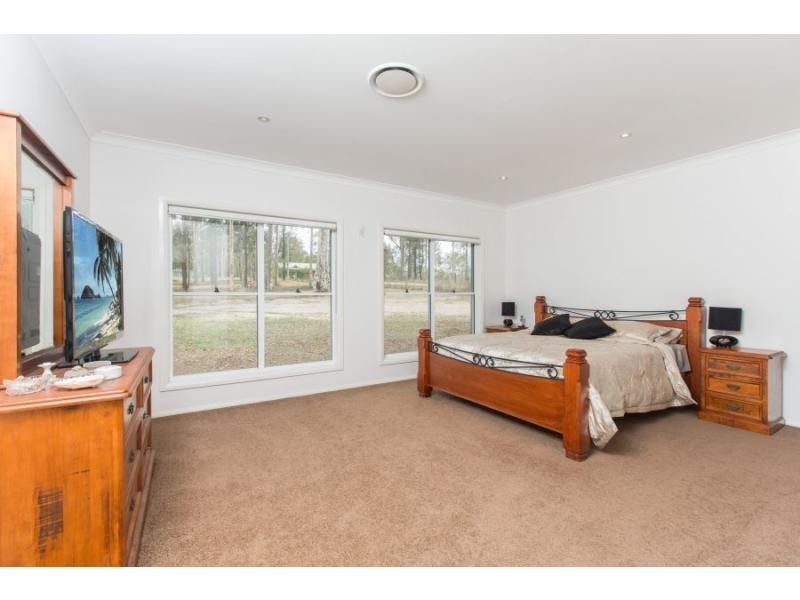 14 Hanwood Road, North Rothbury NSW 2335