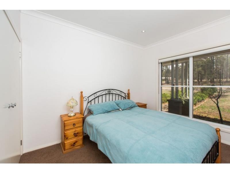 14 Hanwood Road, North Rothbury NSW 2335