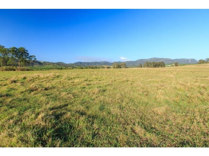 587 Debeyers Road, Pokolbin NSW 2320