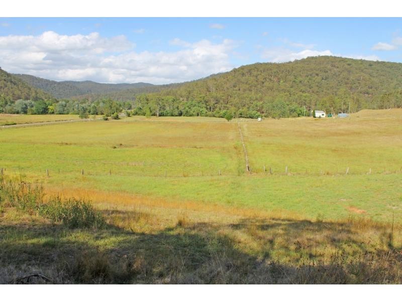 2013 Wollombi Road, Cedar Creek NSW 2325