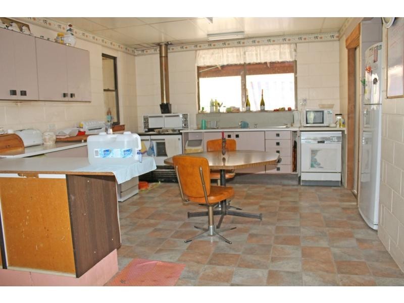 2013 Wollombi Road, Cedar Creek NSW 2325