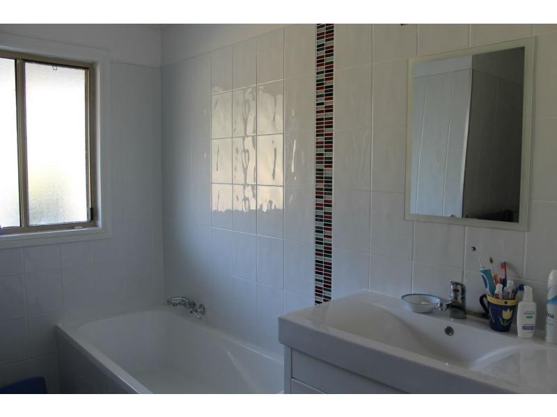 331 Quorrobolong Road, Quorrobolong NSW 2325