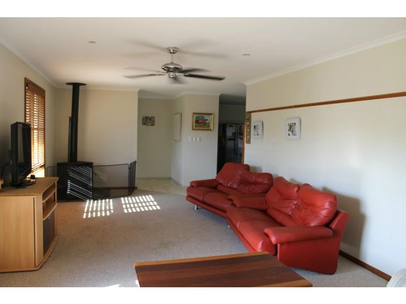 331 Quorrobolong Road, Quorrobolong NSW 2325