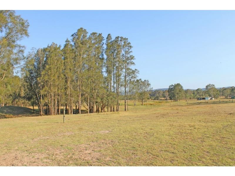 331 Quorrobolong Road, Quorrobolong NSW 2325