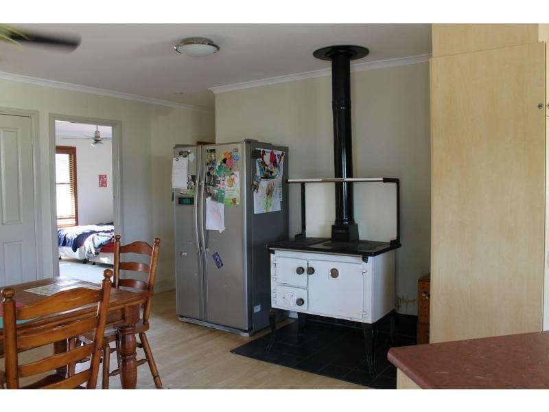 331 Quorrobolong Road, Quorrobolong NSW 2325