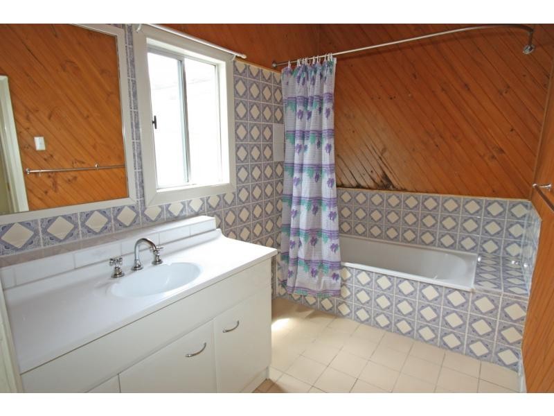 36 Cooper Street, Cessnock NSW 2325