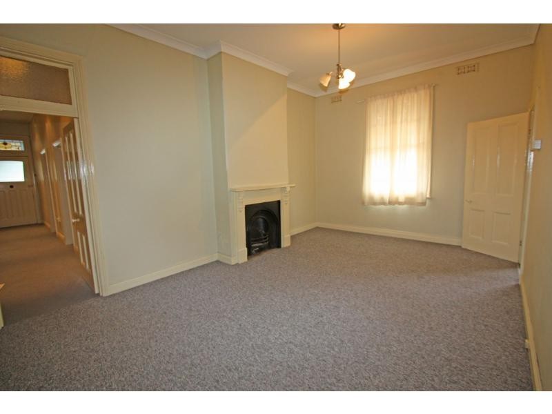 36 Cooper Street, Cessnock NSW 2325