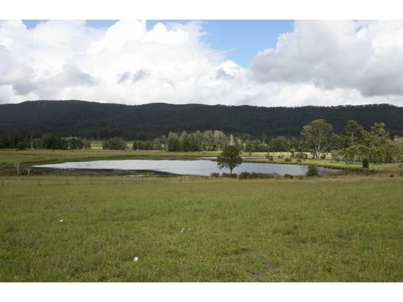 5 Tenth Avenue, Millfield NSW 2325
