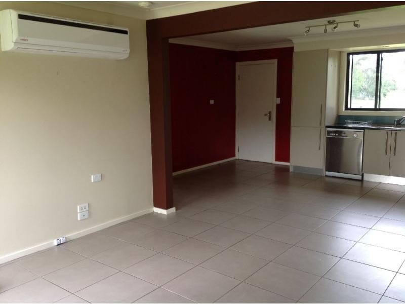 36 Rothbury Street, North Rothbury NSW 2335