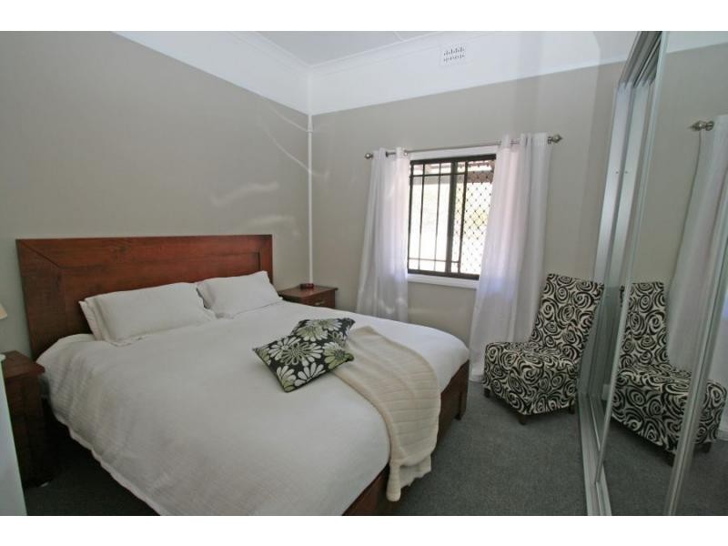 35 Hall Street, Cessnock NSW 2325