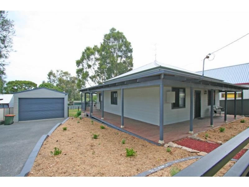 35 Hall Street, Cessnock NSW 2325