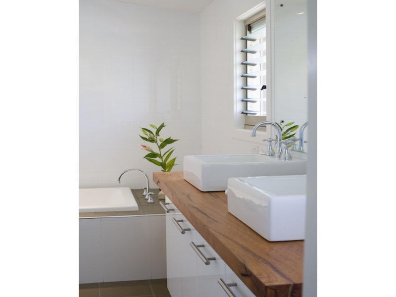 60 Majors Lane, Lovedale NSW 2325