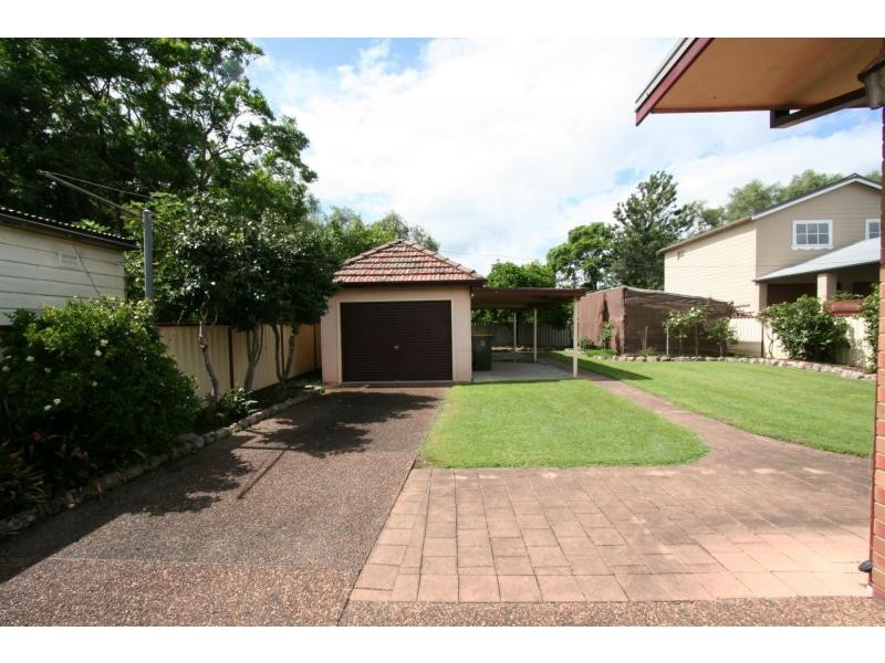 18 Bent Street, Cessnock NSW 2325