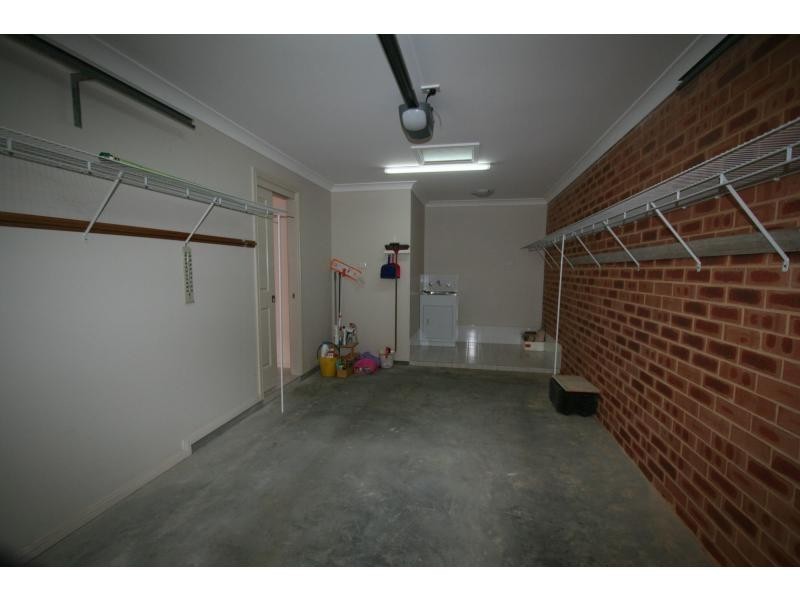 2/11A Greta Street, Aberdare NSW 2325