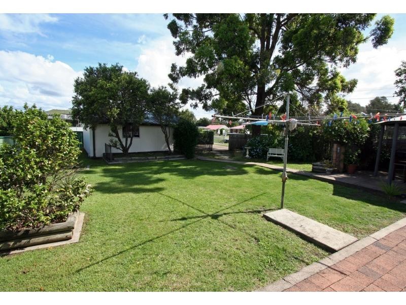 61 Mills Crescent, Cessnock NSW 2325