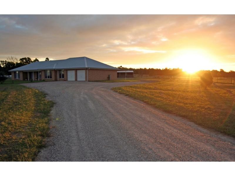 303 Standen Drive, Lower Belford NSW 2335