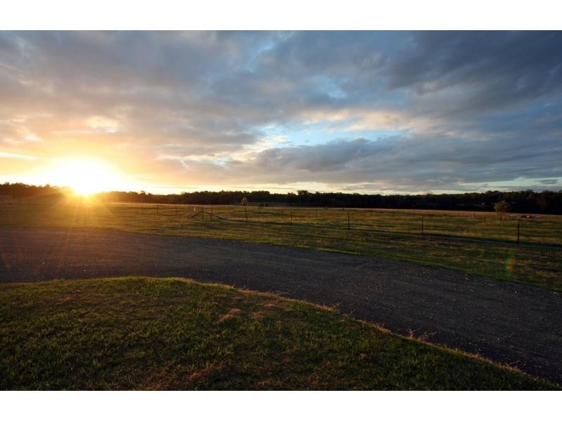 303 Standen Drive, Lower Belford NSW 2335