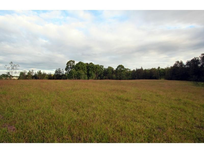 303 Standen Drive, Lower Belford NSW 2335