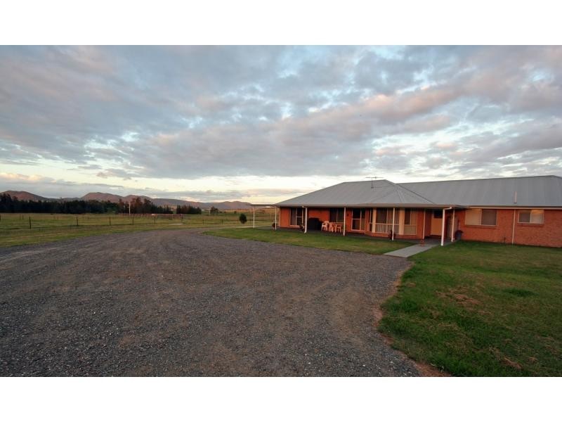 303 Standen Drive, Lower Belford NSW 2335