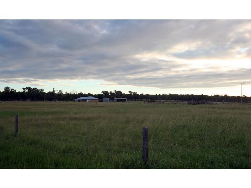 303 Standen Drive, Lower Belford NSW 2335