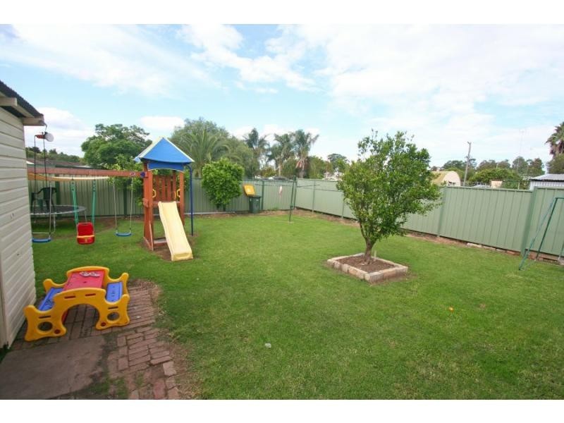 6 Wangi Avenue, Cessnock NSW 2325