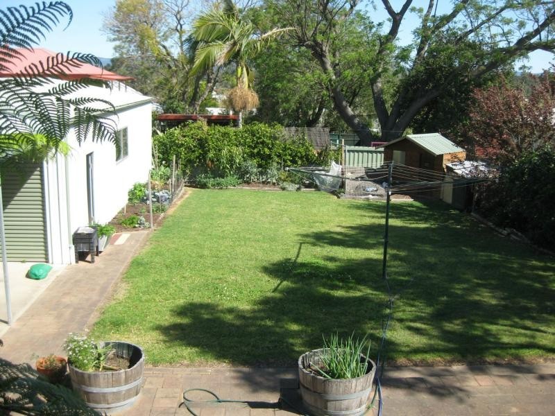 19 Hall Street, Cessnock NSW 2325