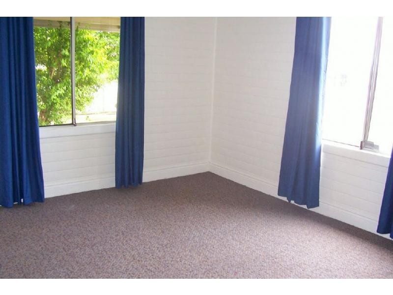 24 Colliery Street, Aberdare NSW 2325