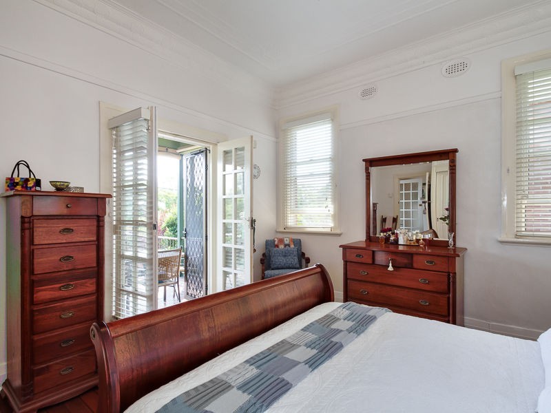 26 Regent Street, Cessnock NSW 2325