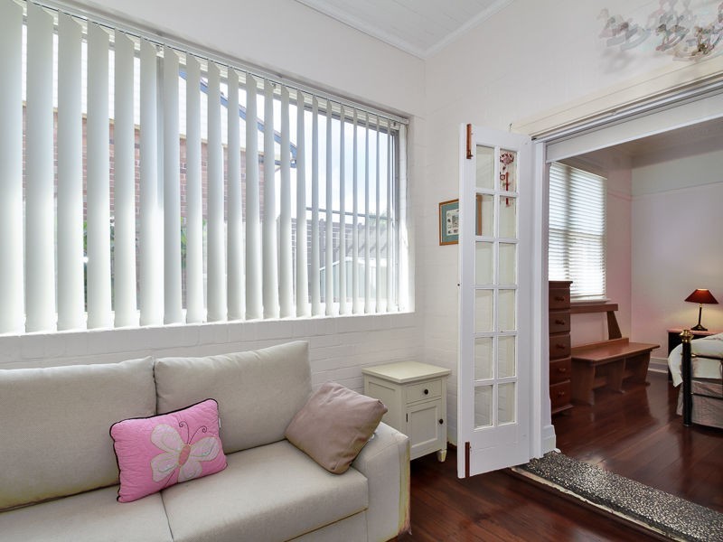 26 Regent Street, Cessnock NSW 2325