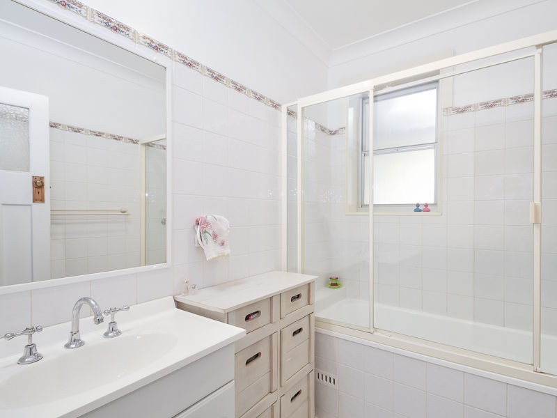 26 Regent Street, Cessnock NSW 2325