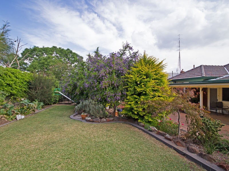 26 Regent Street, Cessnock NSW 2325