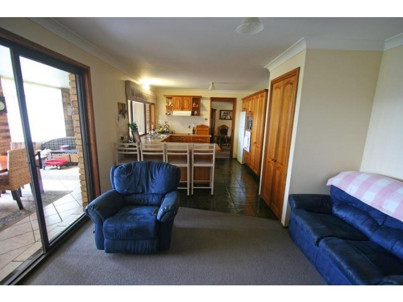 76 Mount View Road, Cessnock NSW 2325