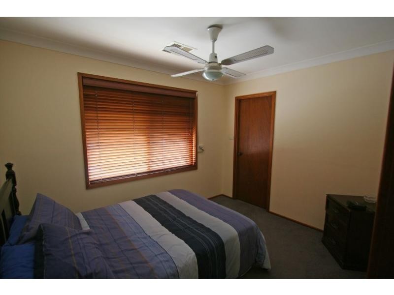 76 Mount View Road, Cessnock NSW 2325